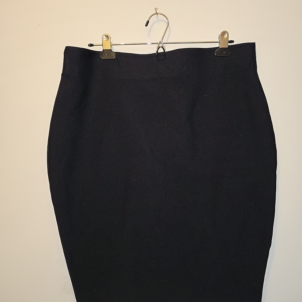 Shinestar Black Knee-Length Pencil Skirt for Work